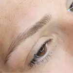 Wenkbrauwen Hairstrokes techniek